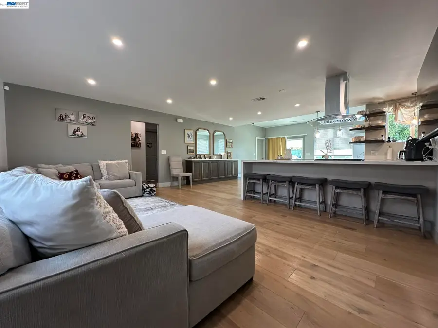 1220 Esser Ave, San Leandro, CA 94579 - #3