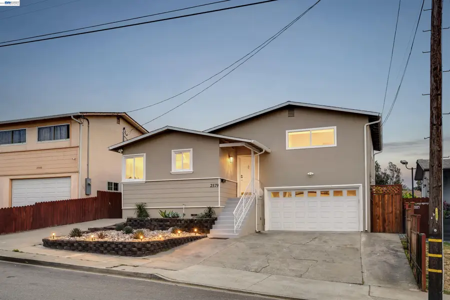 2579 Jacobs St, Hayward, CA 94541 - #3