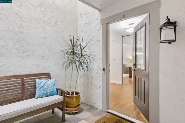 3112 Terra Granada #4, Walnut Creek, CA 94595