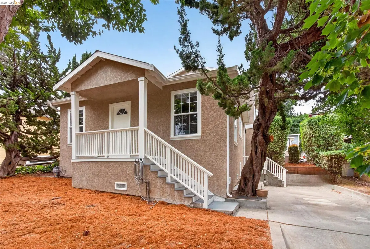 7925 Greenly Dr, Oakland, CA 94605 - #1