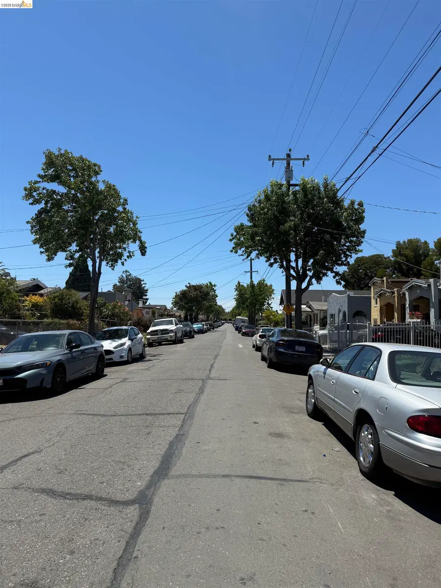 1862 66th Ave, Oakland, CA 94621 - #3
