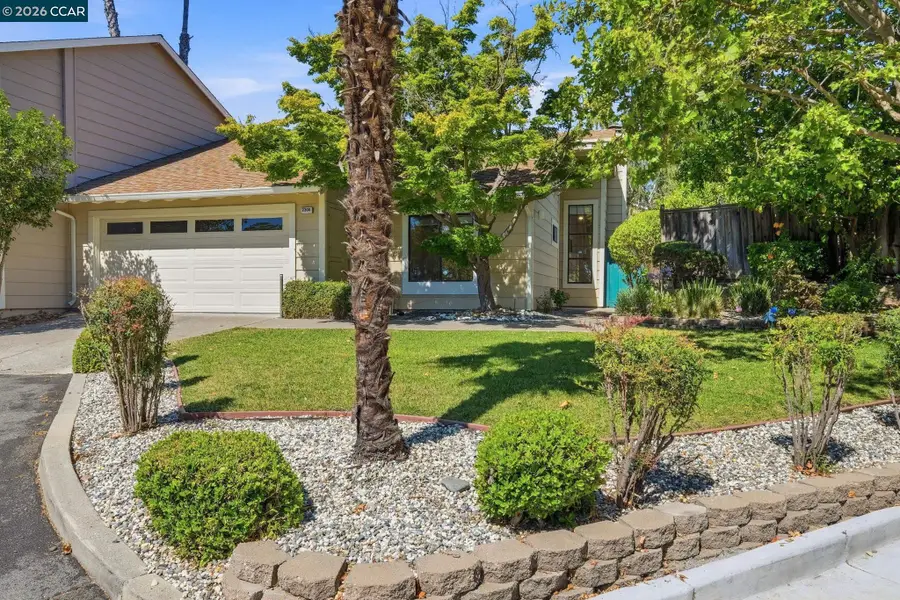 2300 Lake Park Ct, Martinez, CA 94553 - #2