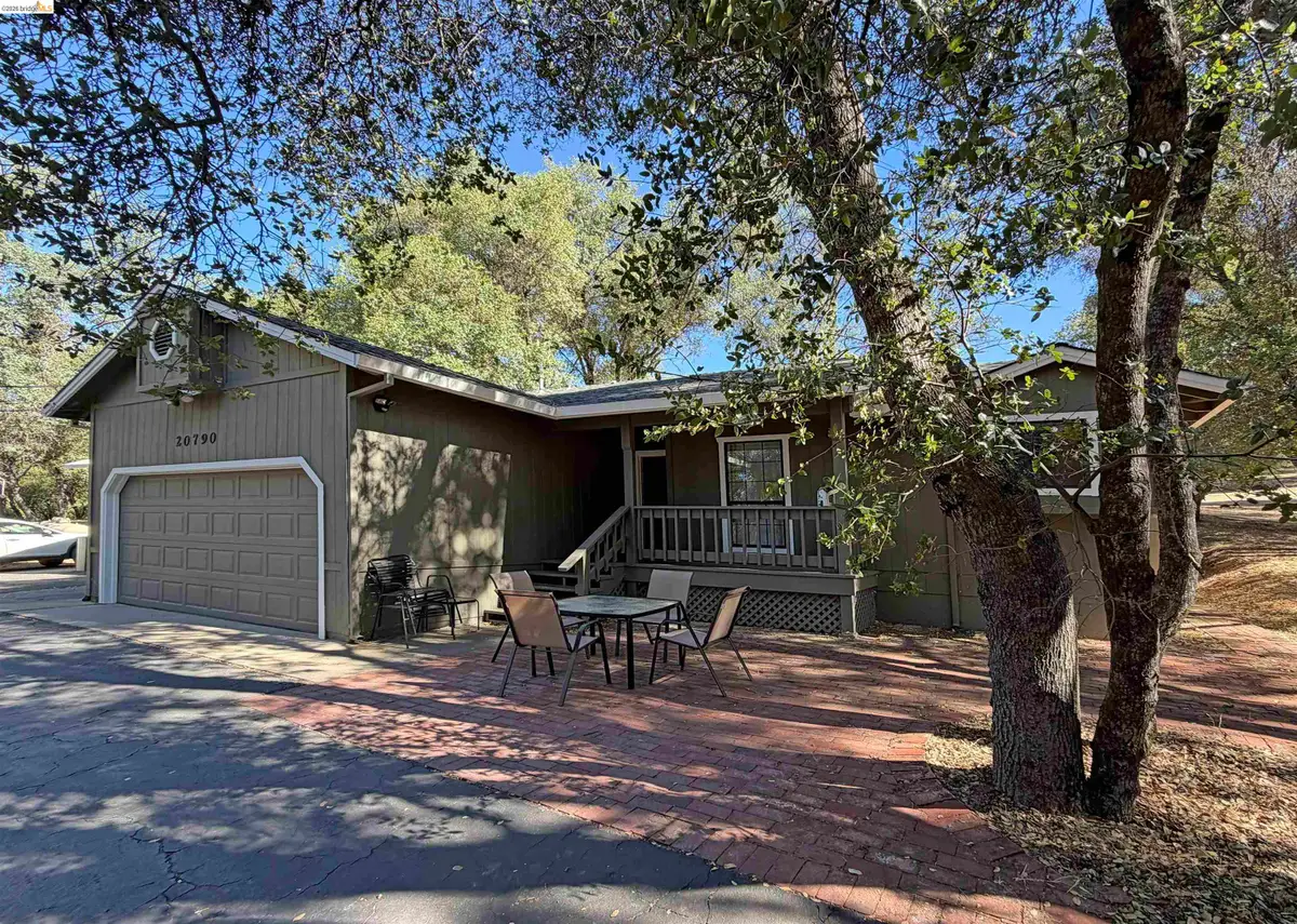 20790 Ferretti Rd, Groveland, CA 95321 - #1