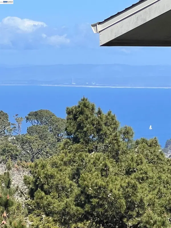 4 Shepherds Knoll, Pebble Beach, CA 93953