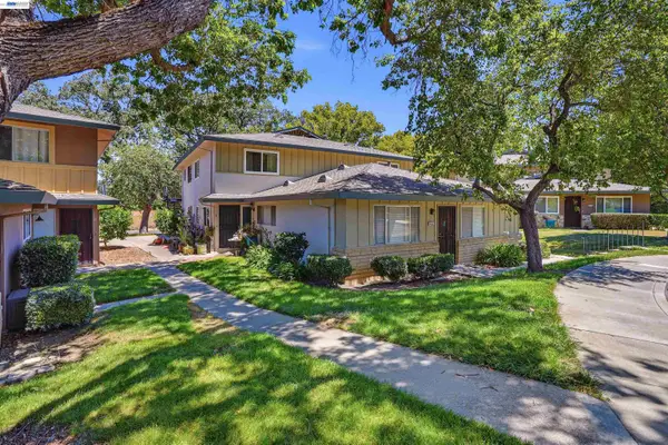 2125 Arroyo Ct #2, Pleasanton, CA 94588