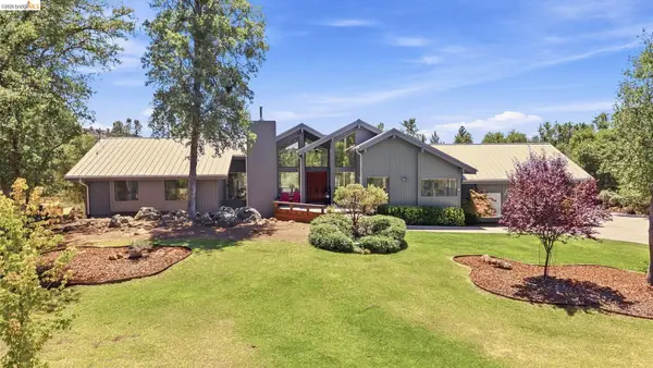 14469 Phillip Ln, Sonora, CA 95370
