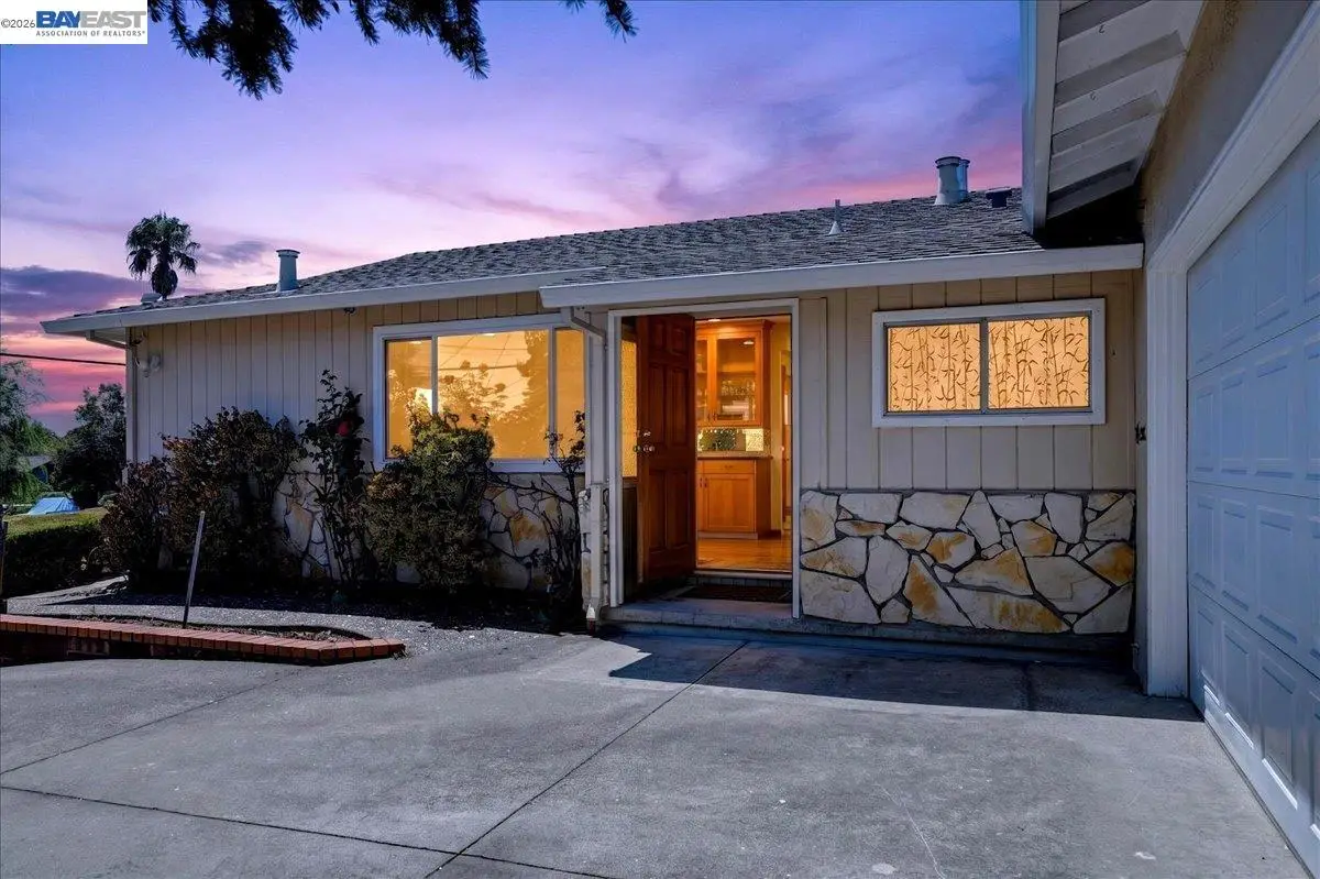4516 Edwards Ln, Castro Valley, CA 94546 - #1
