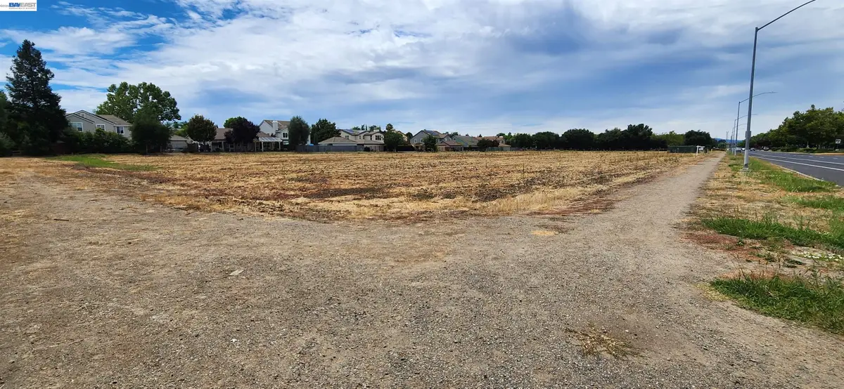 00 East Avenue, Livermore, CA 94550 - #1