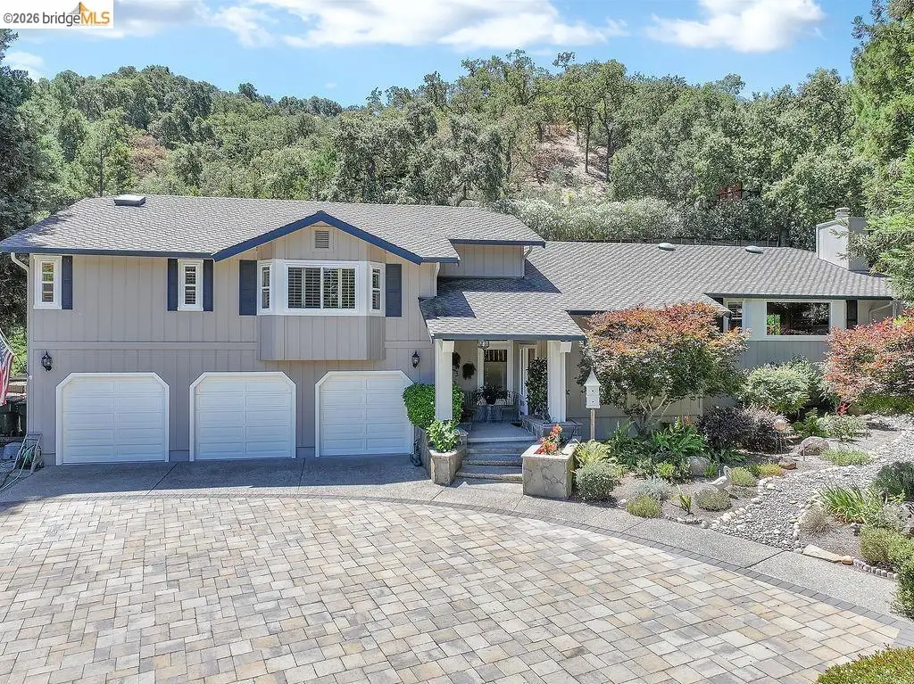2090 Pebble Dr, Alamo, CA 94507 - #1