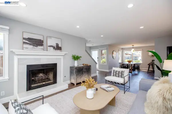 641 Centre Ct, Alameda, CA 94502