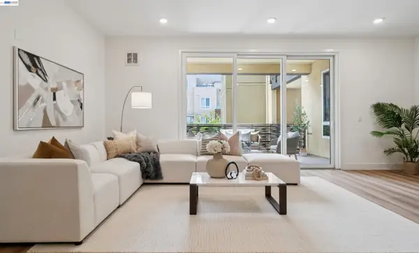 2339 Kinetic Cmn #209, Fremont, CA 94539