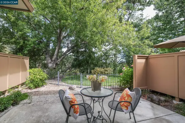 1252 Singingwood Ct. #3, Walnut Creek, CA 94595