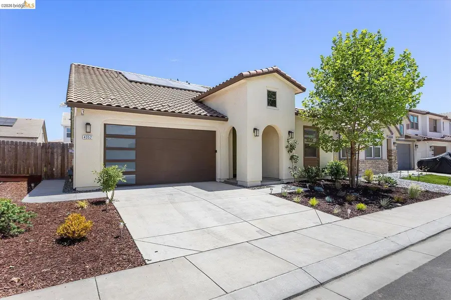 4352 Vanguard Dr, Modesto, CA 95356 - #2
