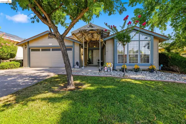12800 Honey Locust Ct #SPC 11, Sonora, CA 95370