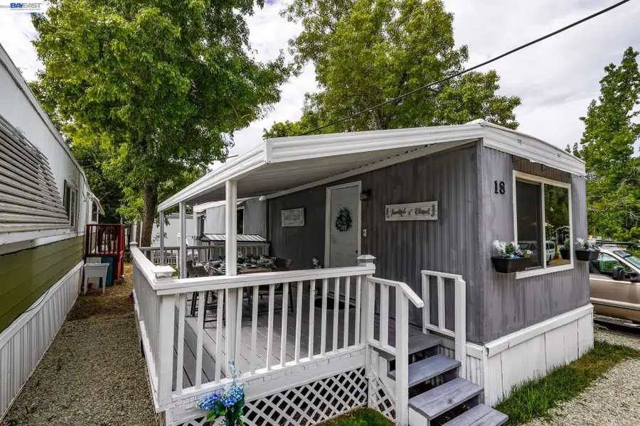 17776 Red Bud Lane #18, Shasta Lake, CA 96019 - #2