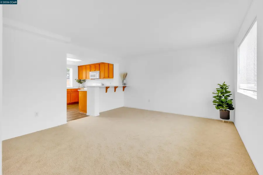 712 Daniels Ave, Vallejo, CA 94590 - #2