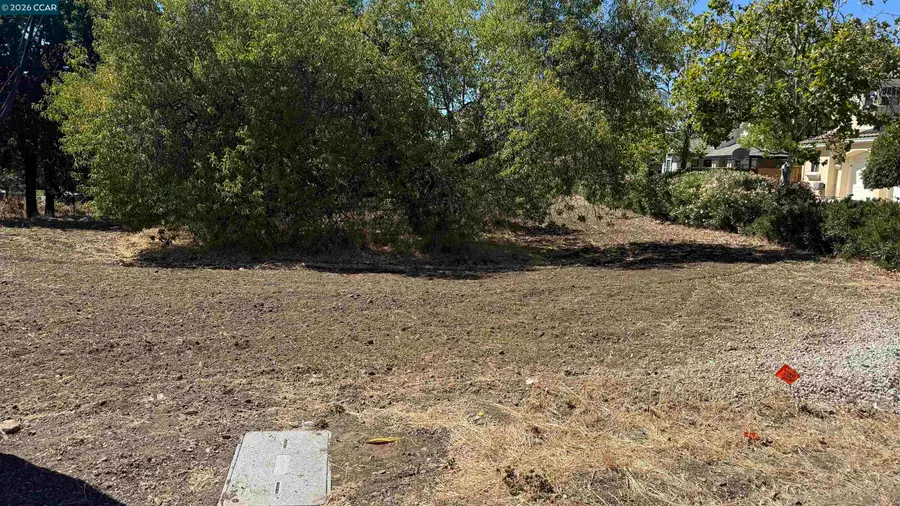 1819 Ayers Rd, Concord, CA 94521 - #2