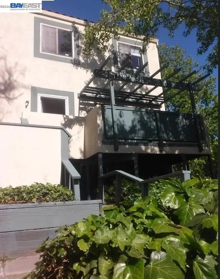 1704 Dalessi Dr, Pinole, CA 94564 - #2