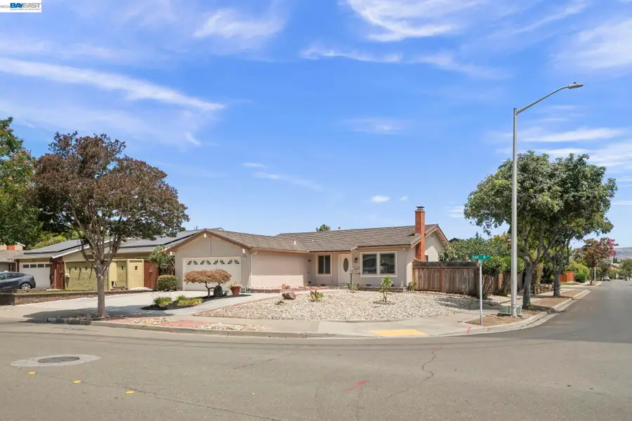 36294 Darvon St, Newark, CA 94560 - #3