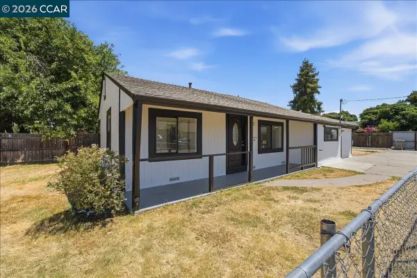 2696 Fairfield St, Sacramento, CA 95815