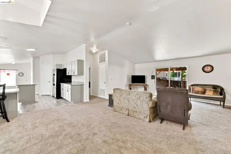 5685 Cody Dr, Ione, CA 95640 - #2