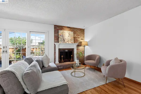 30696 Brae Burn Ave, Hayward, CA 94544