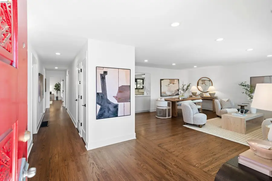 5696 Colton Blvd, Oakland, CA 94611 - #2