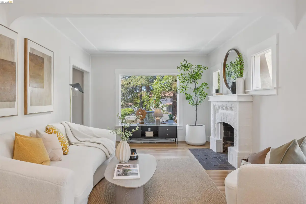 3714 High St, Oakland, CA 94619 - #1