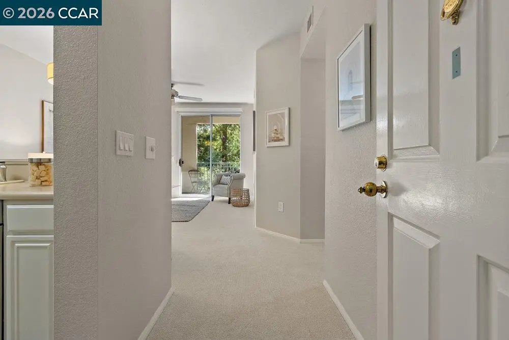 1860 Tice Creek Dr #1206, Walnut Creek, CA 94595 - #1