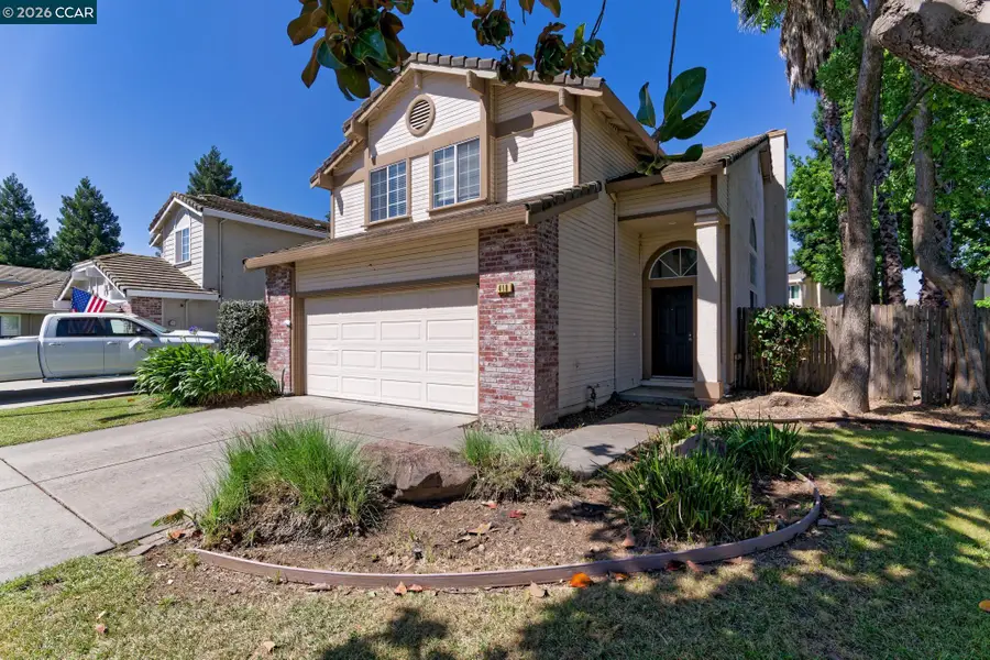 418 Stoneybrook Ln, Vacaville, CA 95687 - #2