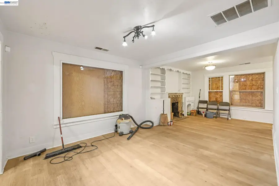 5826 Avenal, Oakland, CA 94605 - #3