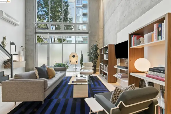 311 Oak St #102, Oakland, CA 94607