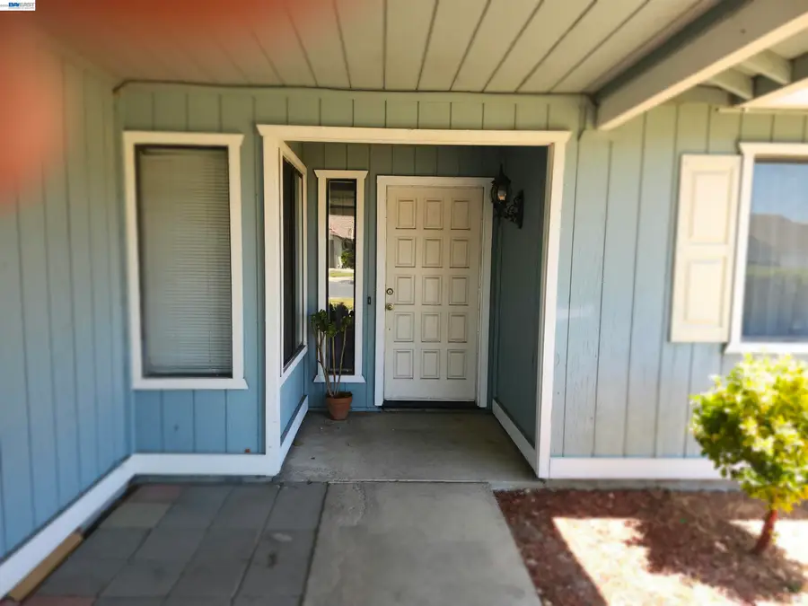 2930 Lincoln Blvd, Tracy, CA 95376 - #3