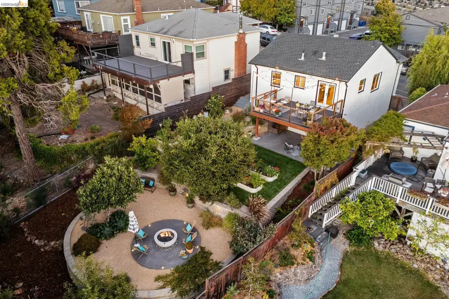 2431 Frances St, Oakland, CA 94601 - #2