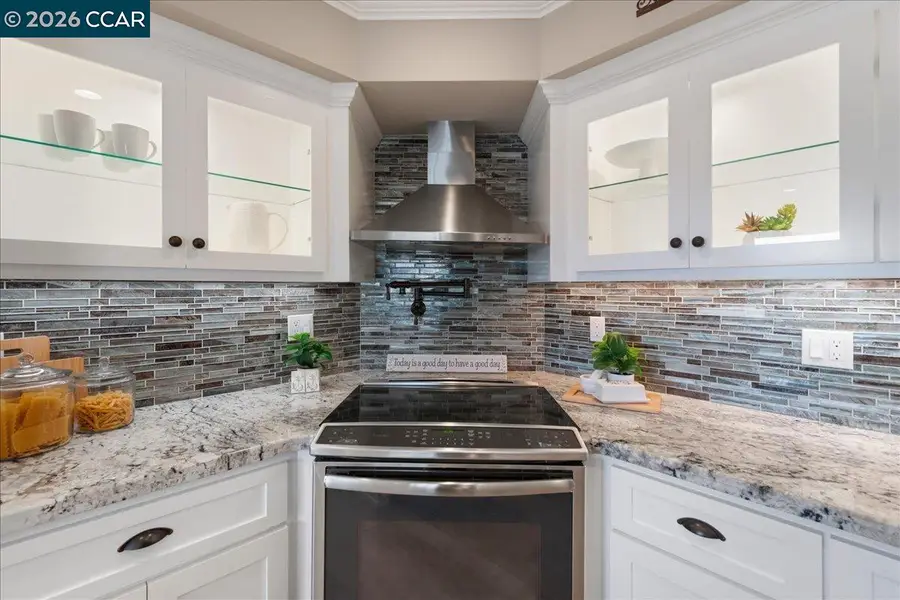 2501 Pine Knoll Dr #8, Walnut Creek, CA 94595 - #2
