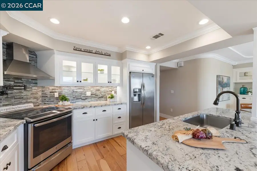 2501 Pine Knoll Dr #8, Walnut Creek, CA 94595 - #3