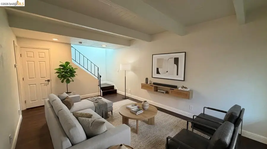 1800 Laguna St #APT 5, Concord, CA 94520 - #3