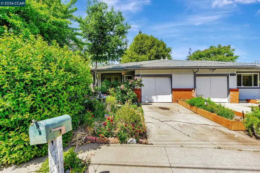 141-143 Gilbert Ct, Martinez, CA 94553 - #2