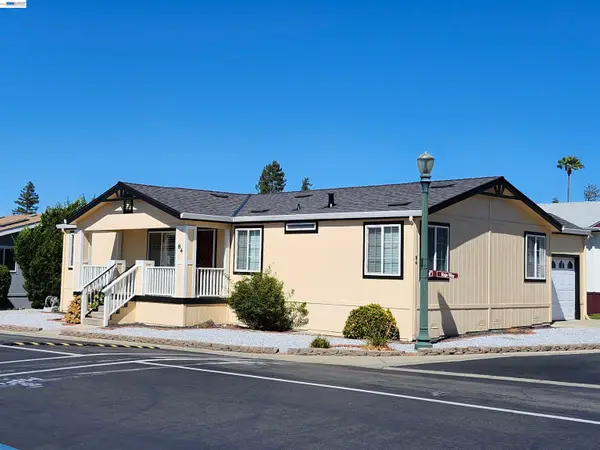 3263 Vineyard Ave #84 #SPC 84, Pleasanton, CA 94566