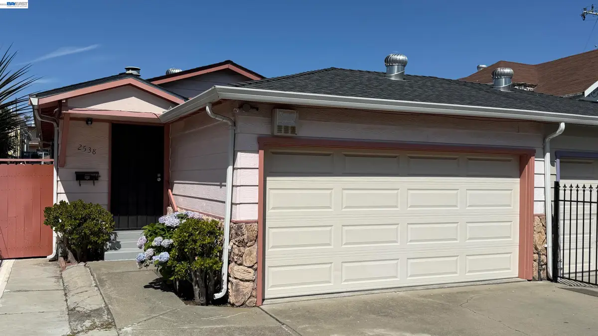 2538 E 16th St, Oakland, CA 94601 - #1