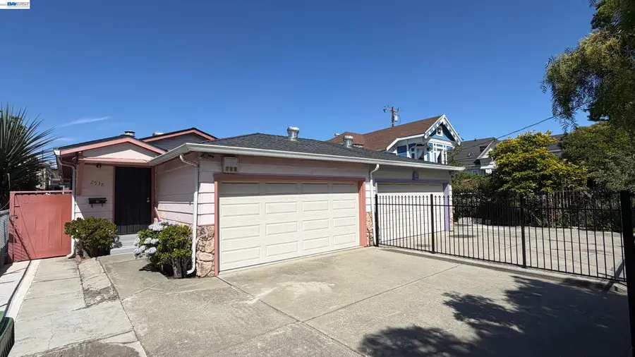 2538 E 16th St, Oakland, CA 94601 - #3