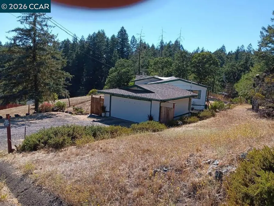 26540 Daphne Way, Willits, CA 95490 - #3