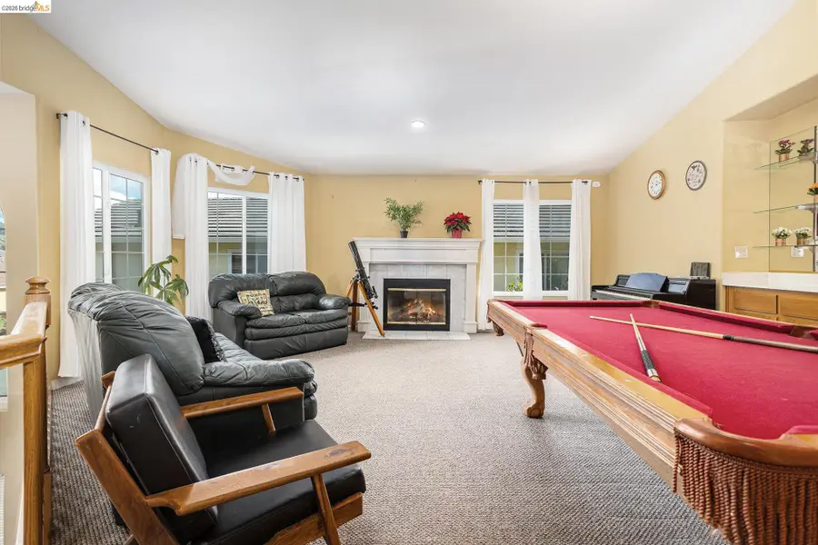 5490 Lenora Rd, Richmond, CA 94803 - #2