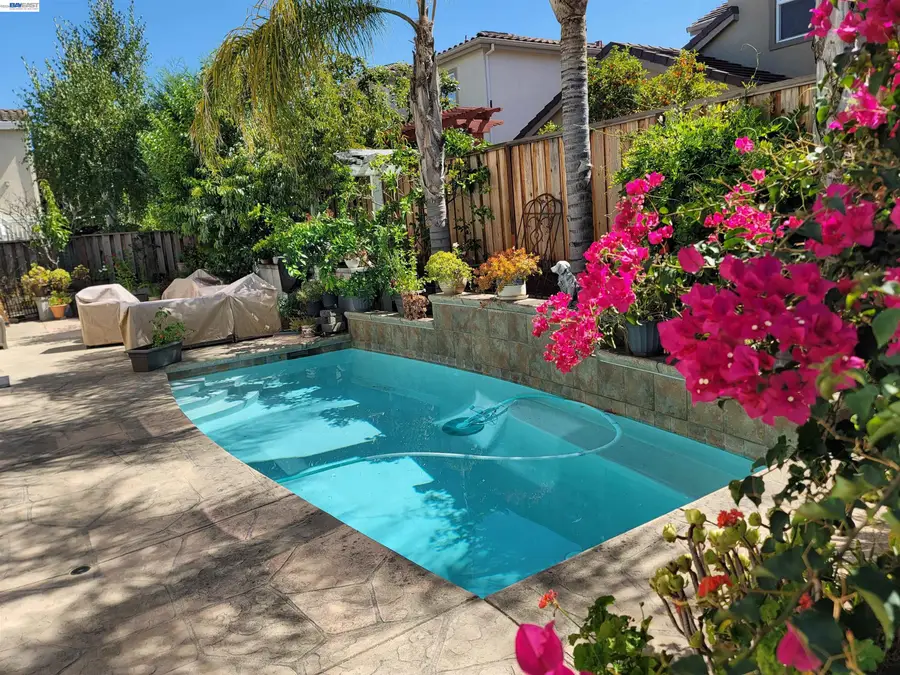 1250 W Lagoon Rd, Pleasanton, CA 94566 - #2