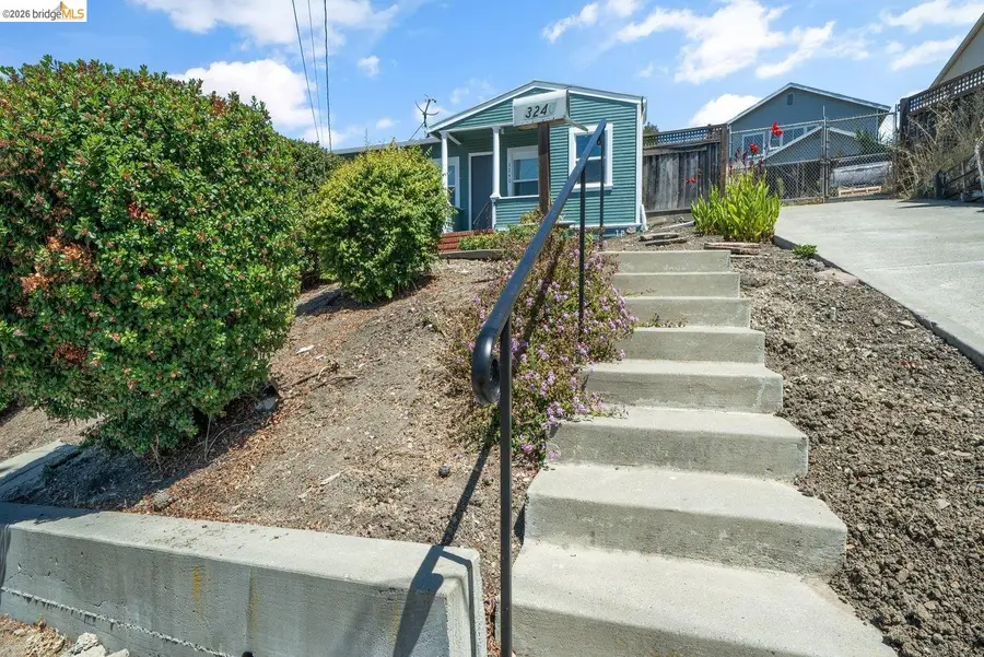 3240 Logan St, Oakland, CA 94601 - #3