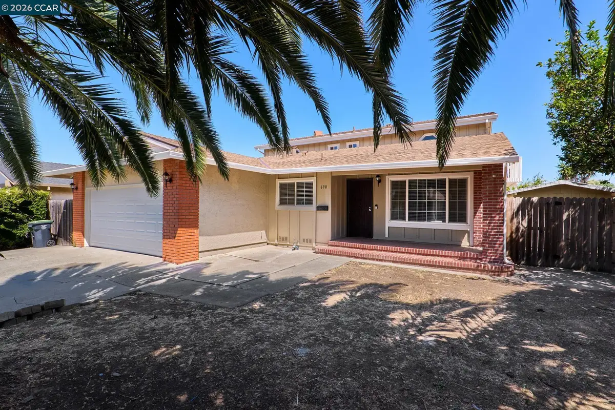 690 Amherst Ct, Fairfield, CA 94533 - #1