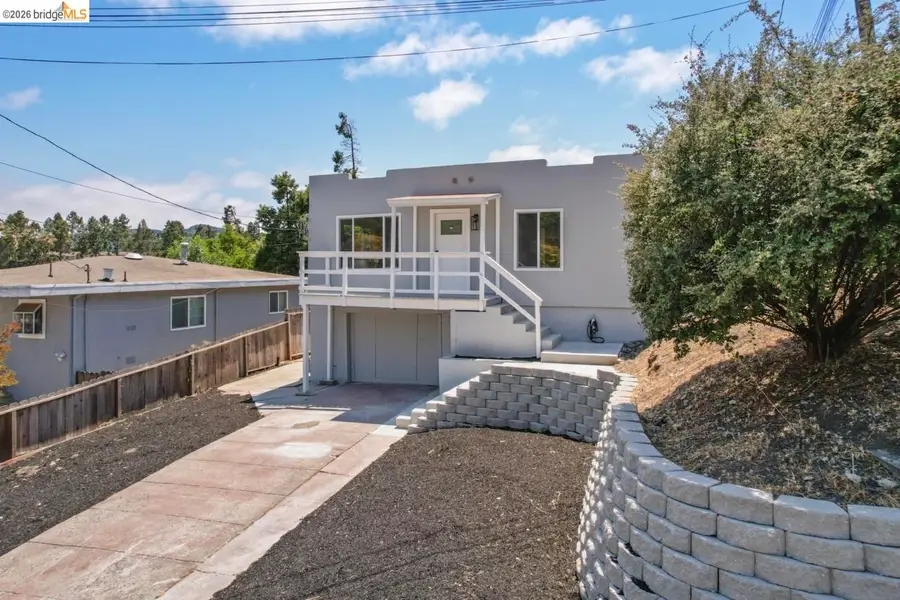 1923 Thompson Ln, El Sobrante, CA 94803 - #2