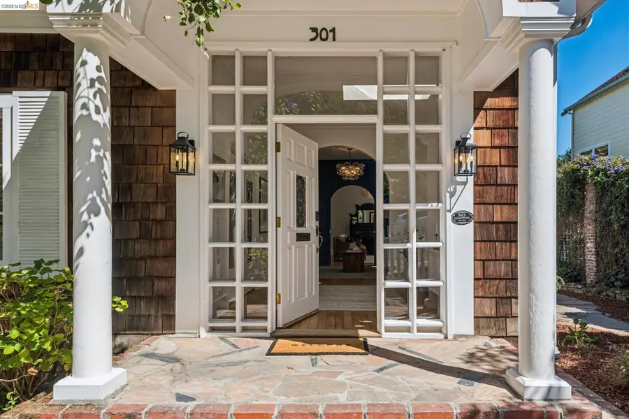 301 Tunnel Ave, Richmond, CA 94801 - #2