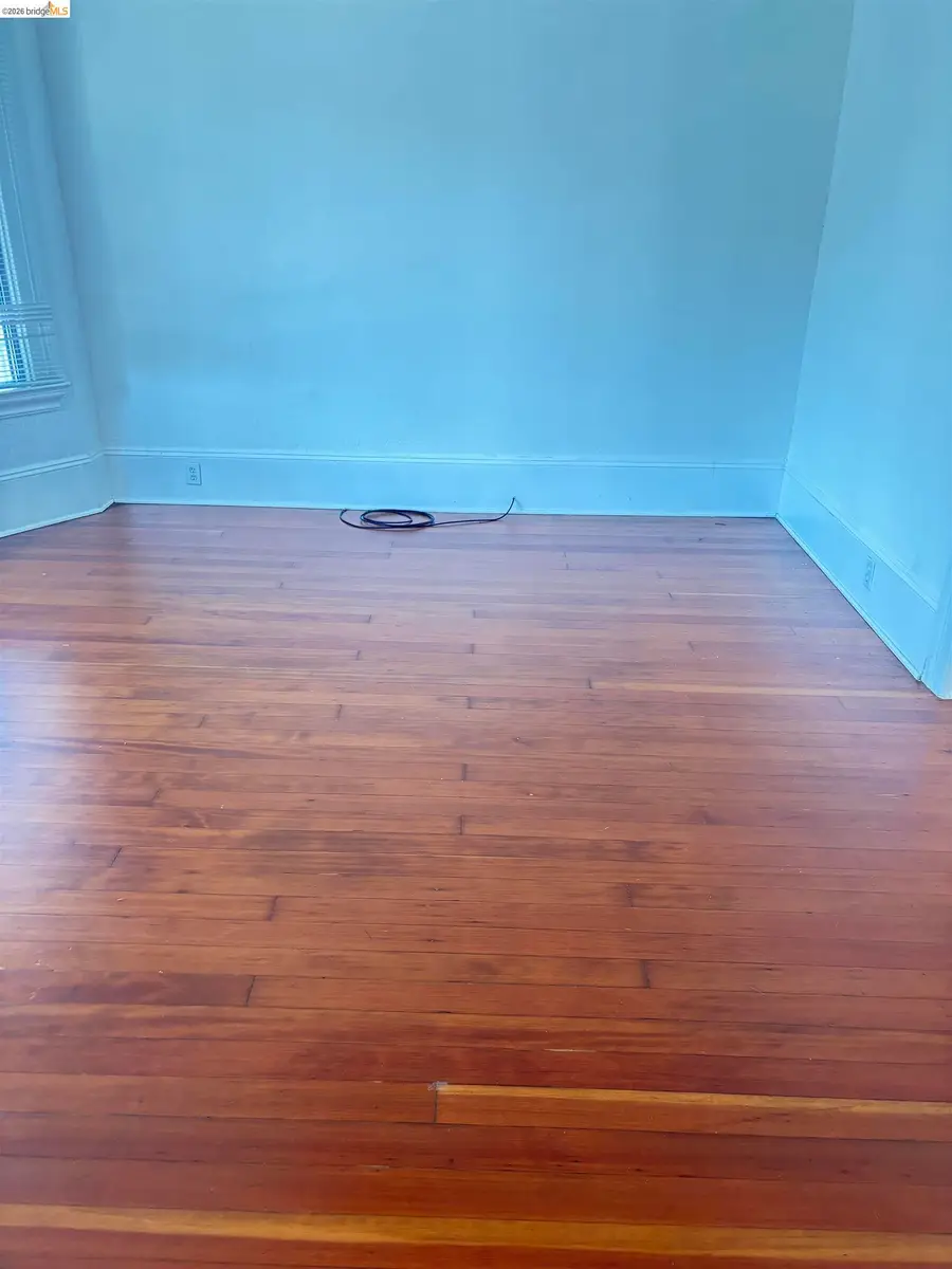 1074 43rd St, Emeryville, CA 94608 - #2