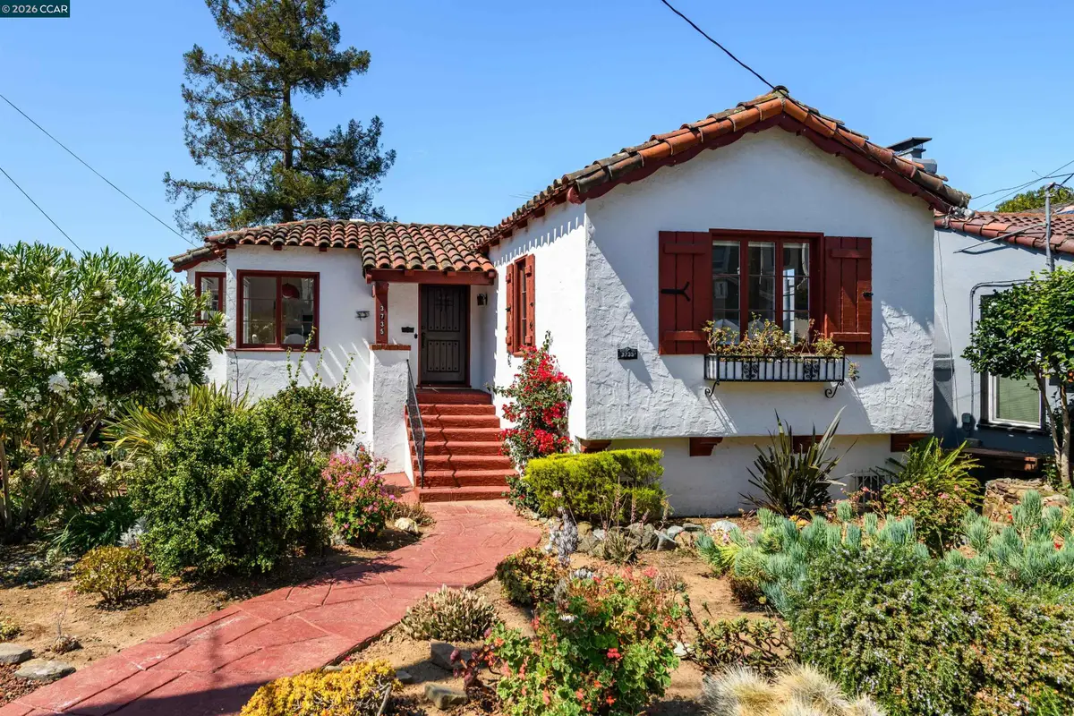 3735 Virden Ave, Oakland, CA 94619 - #1